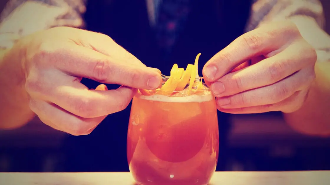 5 Ways to Avoid Cold and Flue Germs at the Bar
