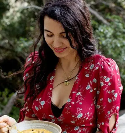 A Day in the Life of Holistic Lifestyle Guru Shiva Rose