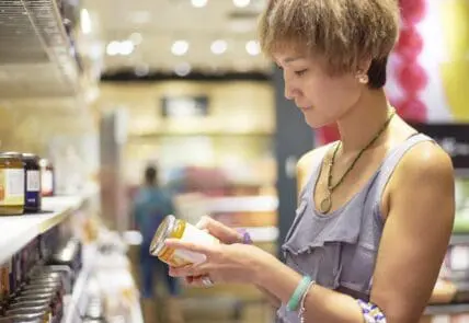 Analysts Less Than Impressed With Whole Foods Market Price Cuts