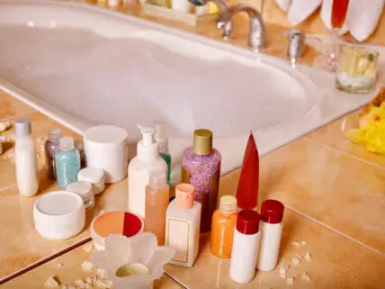 Make your own DIy bath products.