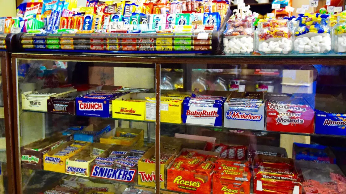 California Supermarket Chain to Pull All Conventional Candy From Checkout Counters