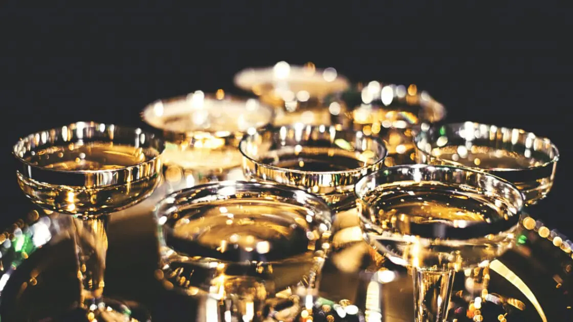 champagne flutes