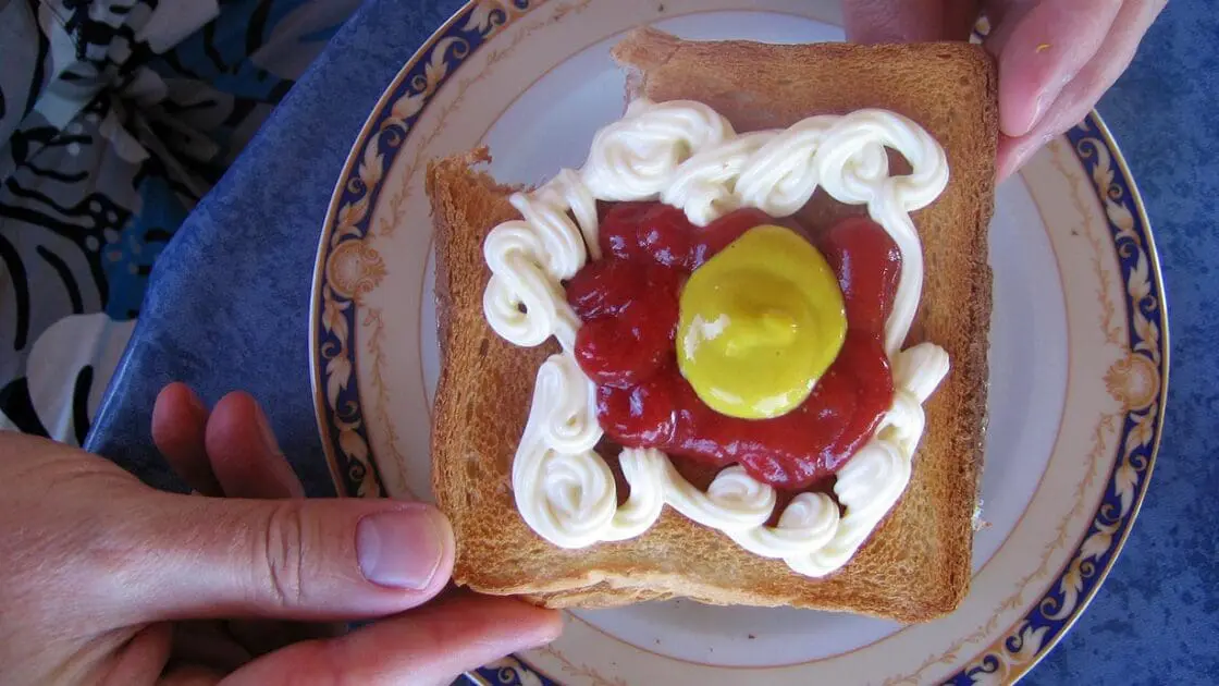 condiments