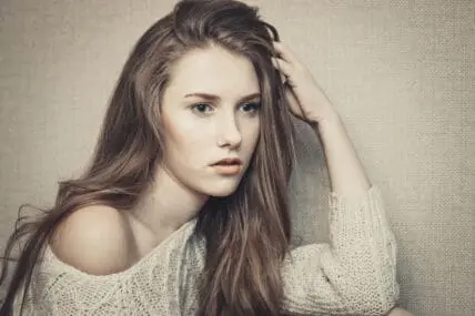 confused girl