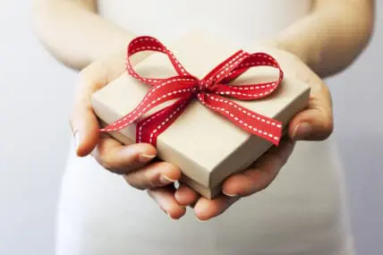 Enter title here Holiday Gift Guide: 20 Healthy Items to Give This Year