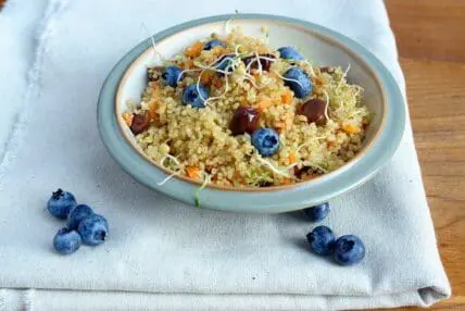 healthy breakfast recipe quinoa bowl