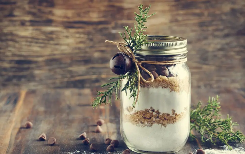 Homemade holiday gifts for everyone on your list.
