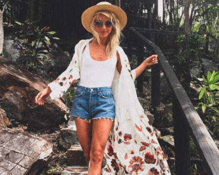 How Julianne Hough Keeps Her Endometriosis In Check