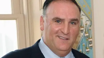 Chef José Andrés Opens Resource Kitchen to Assist Furloughed Federal Employees