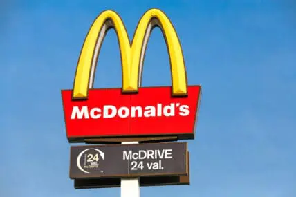 McDonald’s to Cut Antibiotics in Chicken from its U.S. Supply Chains
