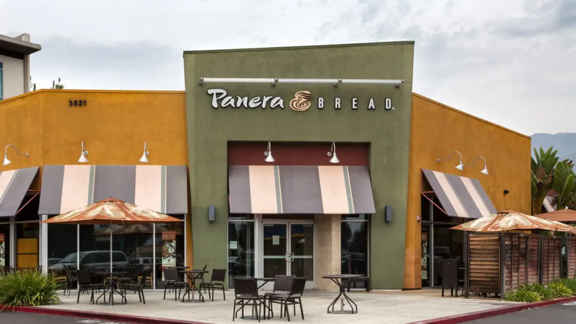 Panera Bread Restaurant Exterior