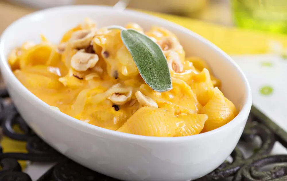 4 Vegetable Mac and Cheese Dishes Perfect for Meatless Monday