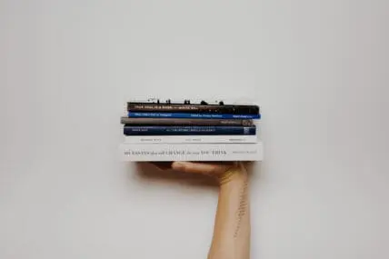 Top 5 Healthy Living Books (for Wellness Nerds in the Know!)