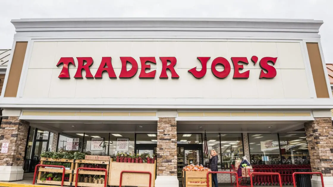 Trader Joe's to Remove BPA and BPS from Register Receipts