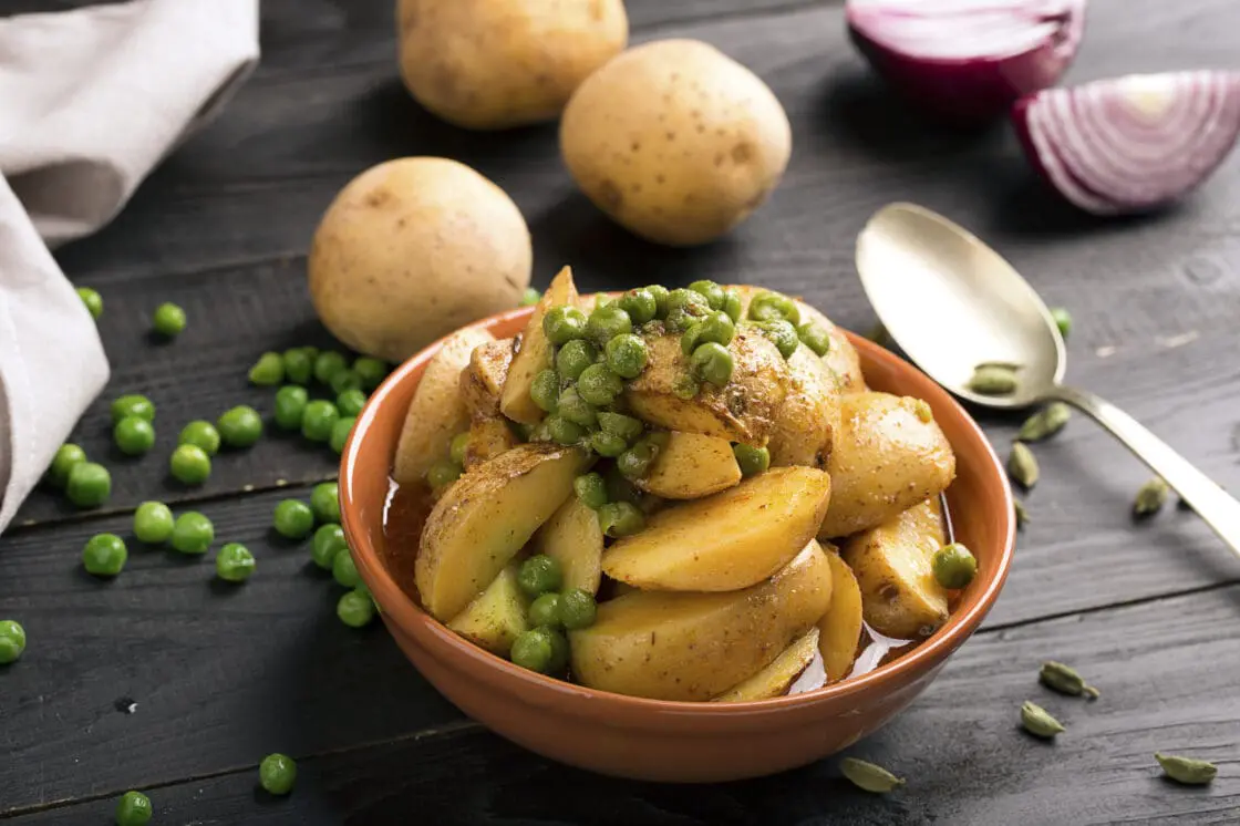 vegetarian indian recipes - aloo matar