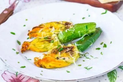 zucchini flowers