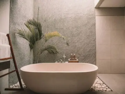 Epsom Salt bath Benefits, Unsplash