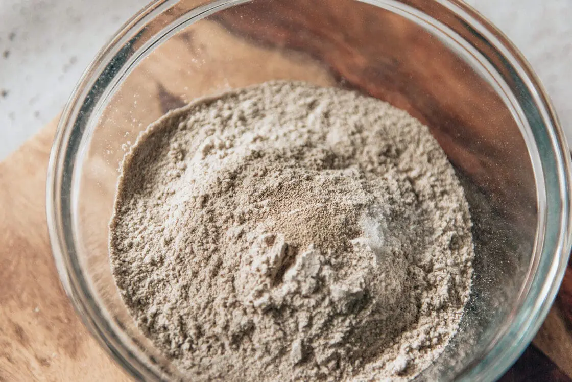 no-knead bread recipe spelt flour for a more nutritious version