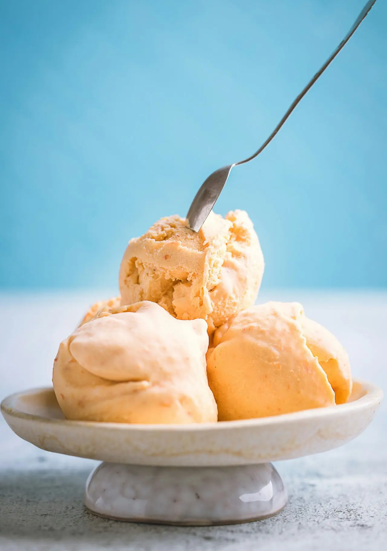 vanilla ice cream made with homemade vanilla extract