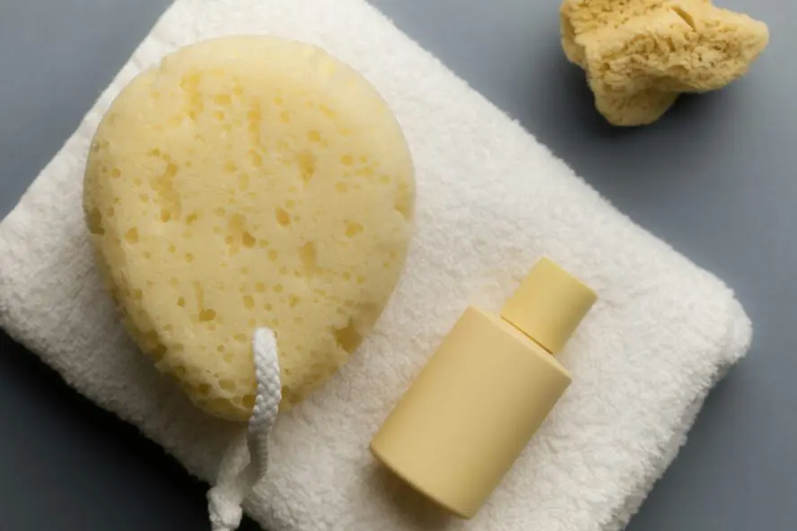 makeup sponges karolina grabowska unsplash