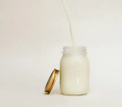 how-to-make-almond-milk