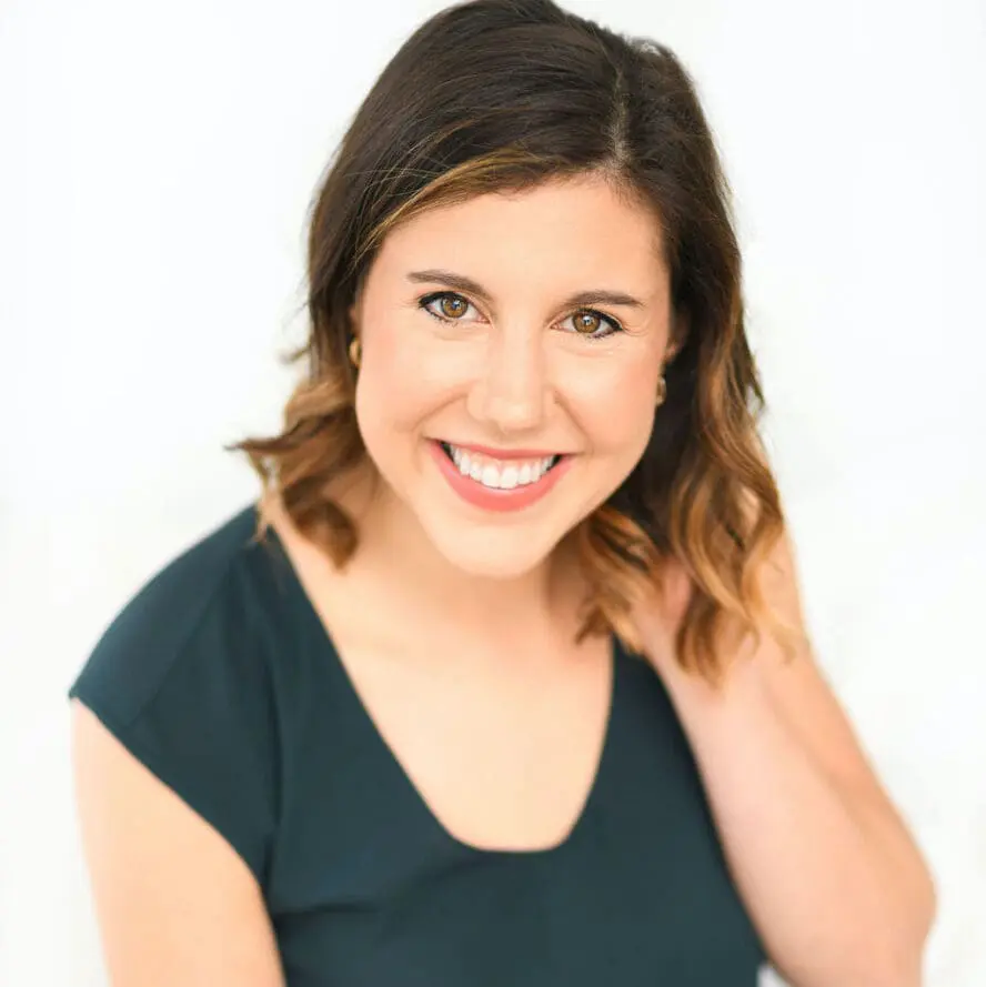 Lizzy Briskin headshot