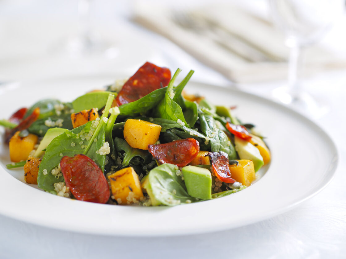 Spinach salad can still be enjoyed on an elimination diet.