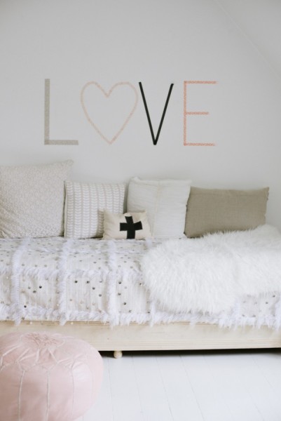 Clever ideas for decorating on a budget.