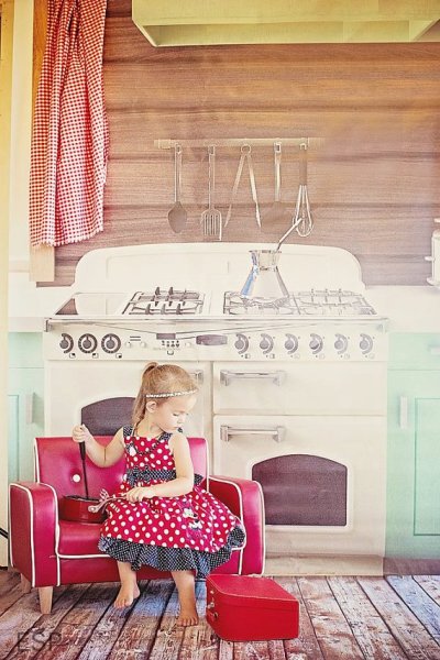 Clever crafty kitchen ideas.