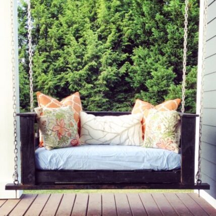 Garden swings for your backyard oasis.