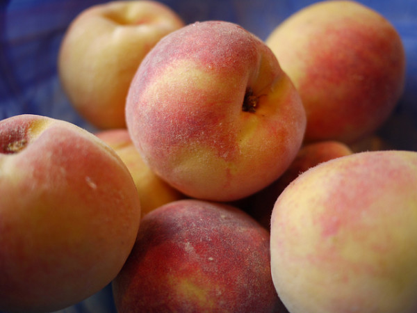Vegan summer recipes, peach