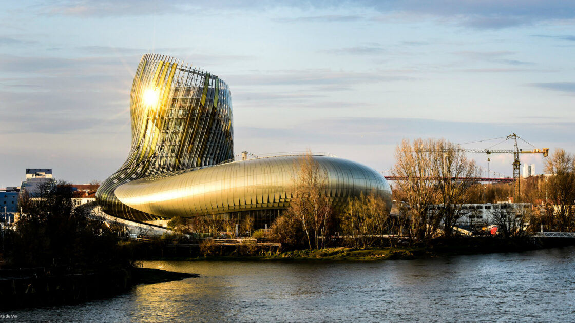 cité du vin -- a park for wine-lovers