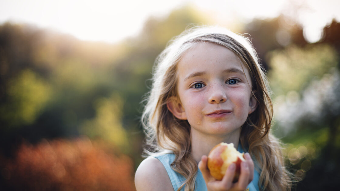7 Healthy Snacks That Won't Send Your Kids Into a Sugar Tailspin