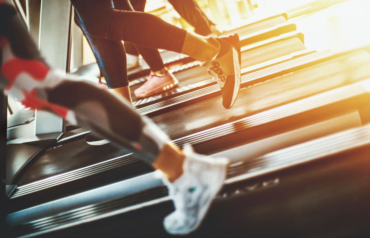 7 Secrets to Avoid Germs at the Gym (Is That Treadmill Dirtier Than a Toilet?)