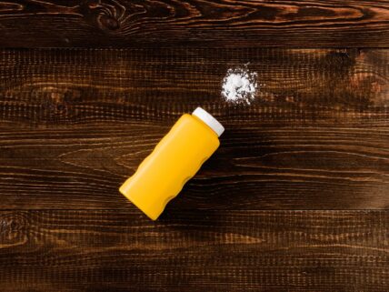 A Guide to Talc-Free Body Powder: What You Need to Know