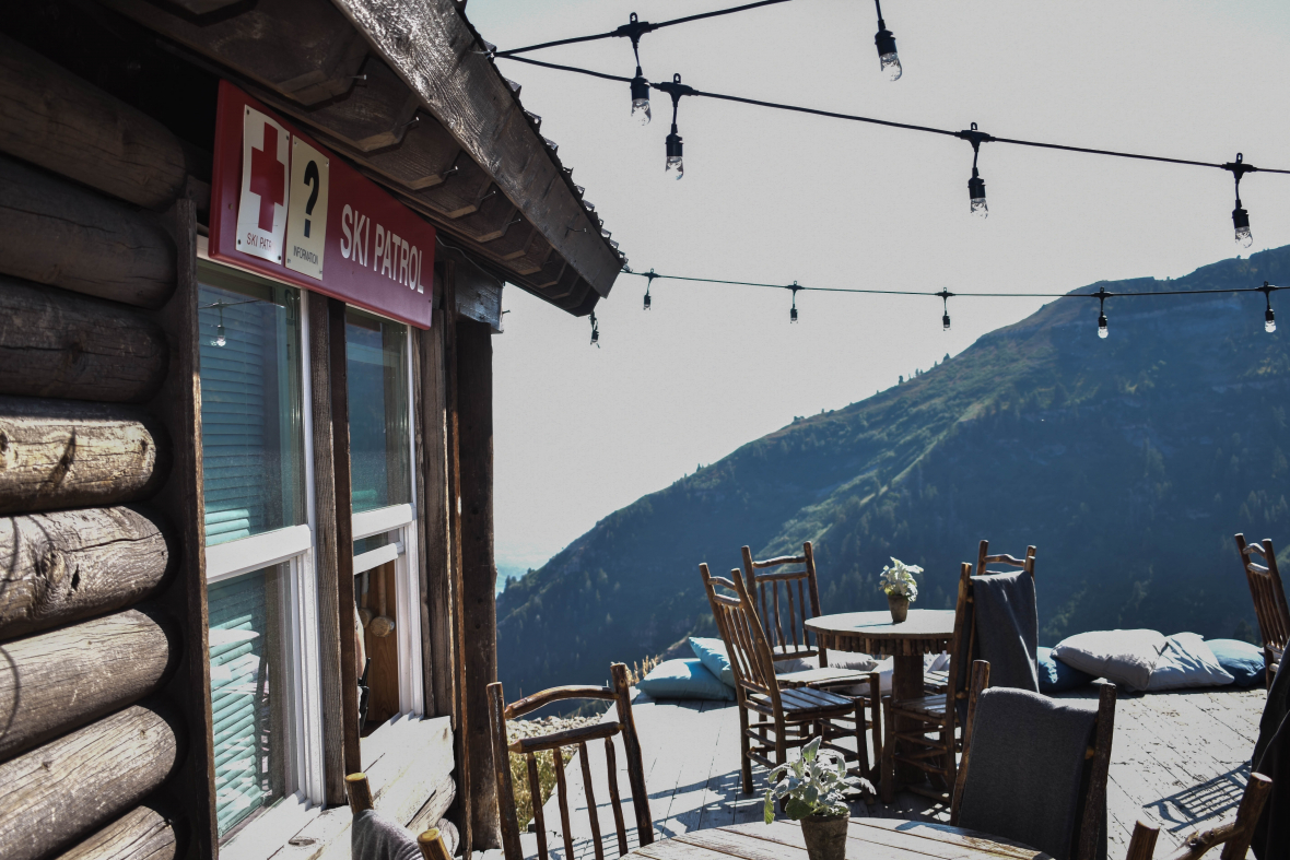 5 Old-School Ski Resorts