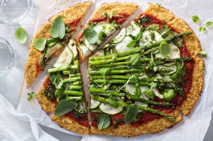 asparagus pizza
