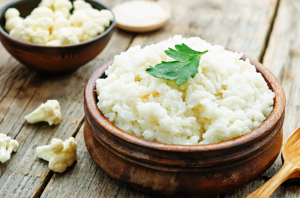 cheesy garlic cauliflower rice