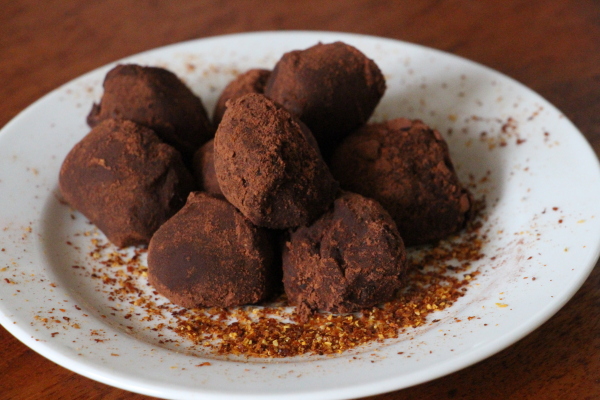 espelette chocolate truffles