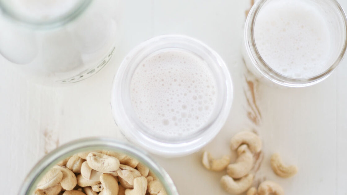 homemade cashew milk