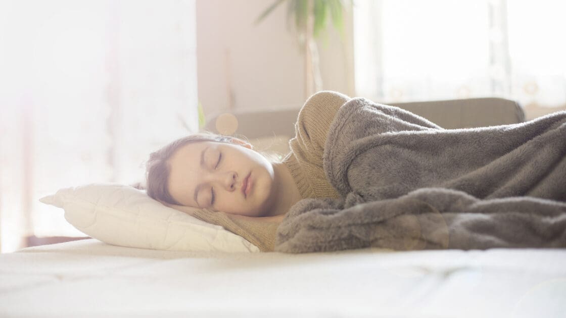 How to Quickly Fall Asleep Only Using Your Breath (Plus a Few Other Tricks)