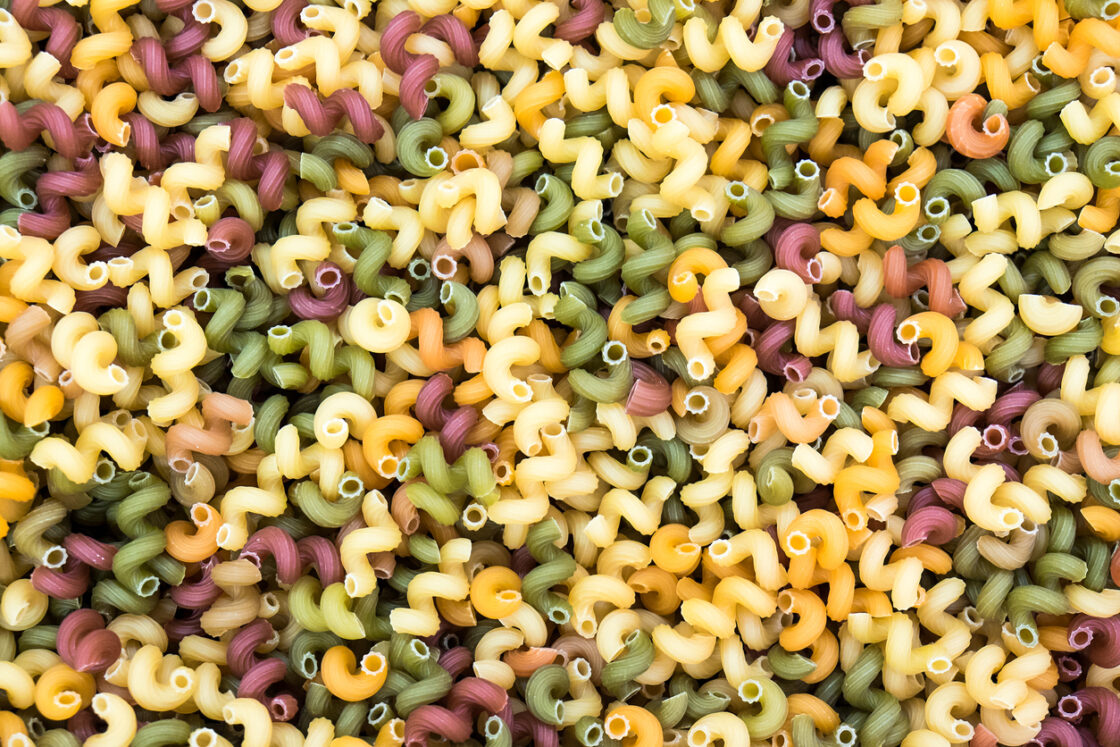 10 Things Your Food Pantry Needs This Christmas