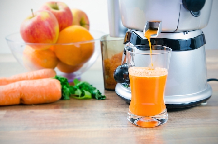 7 Fruits and Vegetables to Juice Right Now for a Healthy Winter Immune System