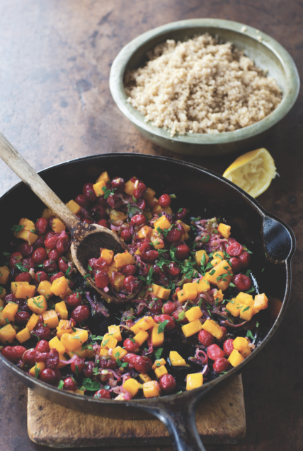 Lighten Up Your Seasonal Eats With This Cranberry Leek Quinoa Recipe