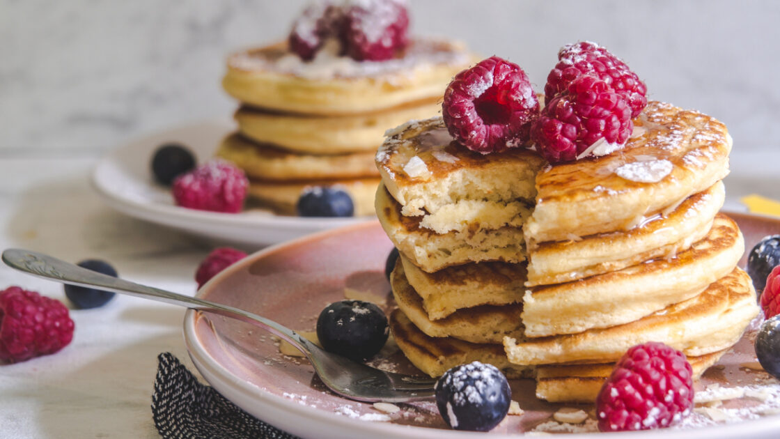 Pancakes with raspberries and blueberries