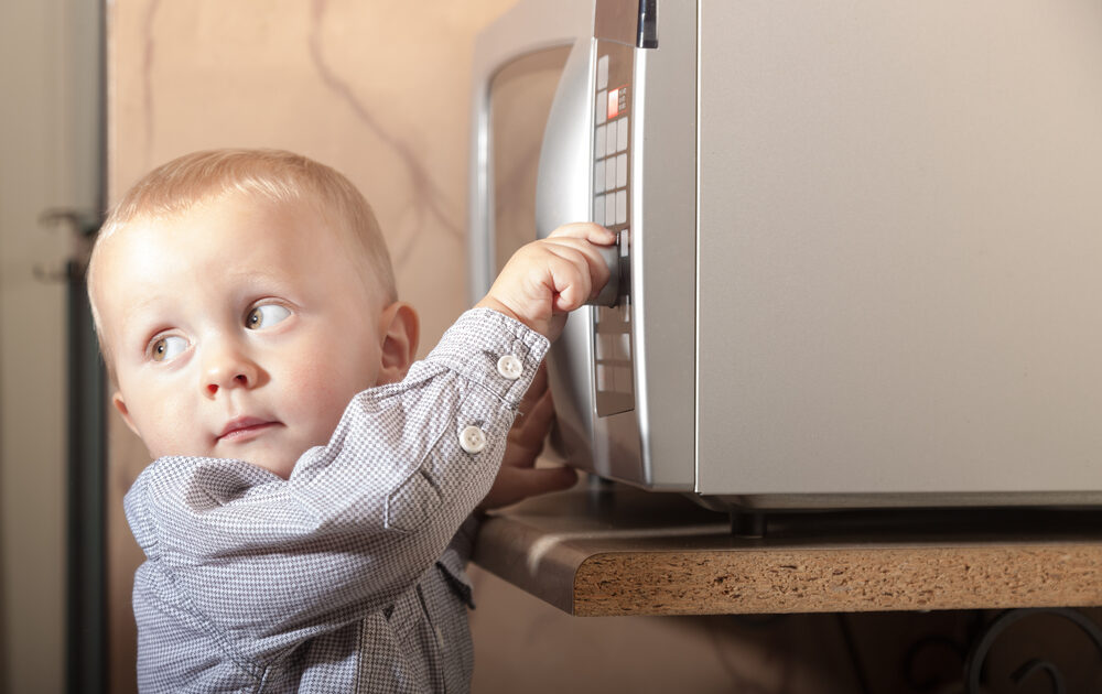 Are Microwaves Safe? Science Puts Fears (and Myths) to Rest