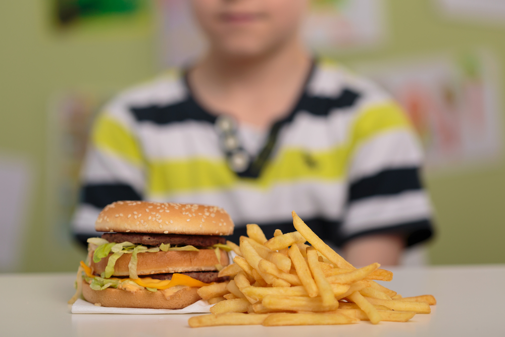 Kids With More Access to Fast Food at Risk for Weaker Bones, Study Finds