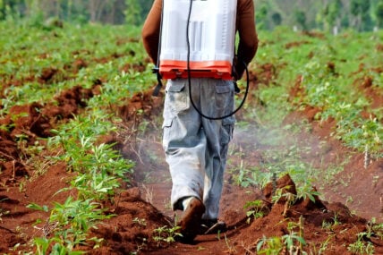 Farmers Sue Monsanto Claiming its Roundup Weed Killer Causes Cancer