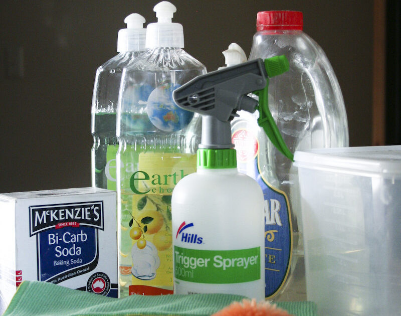 Spring cleanign hacks and tips.