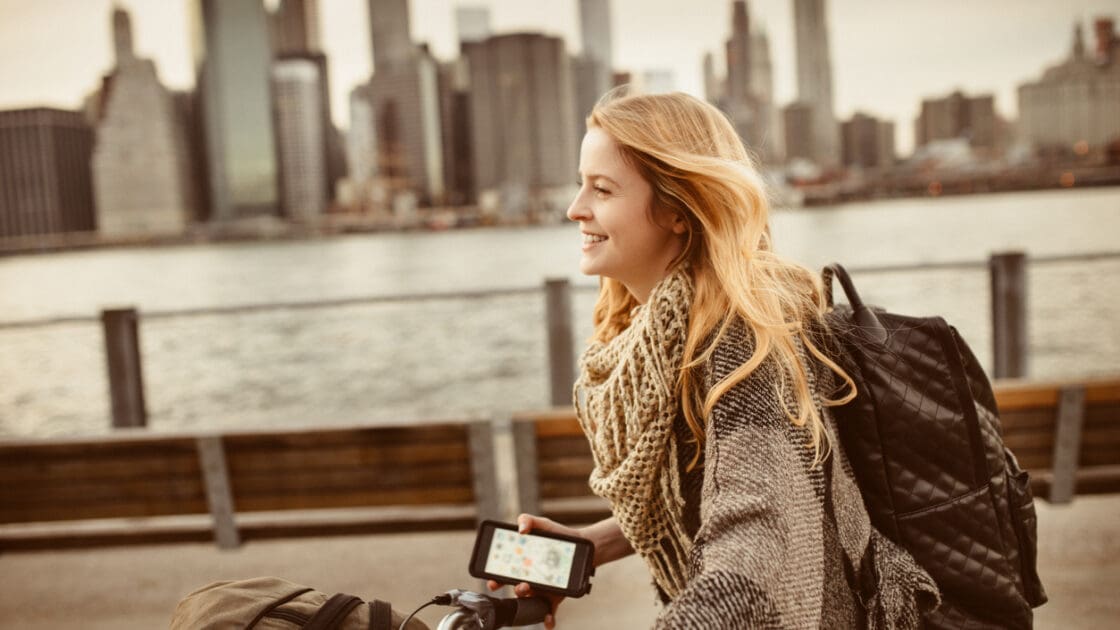 The 4 Must-Have Natural Anti-Pollution Skincare Products